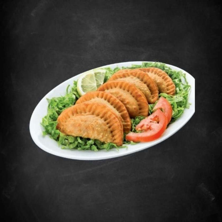 Sambousek with Cheese