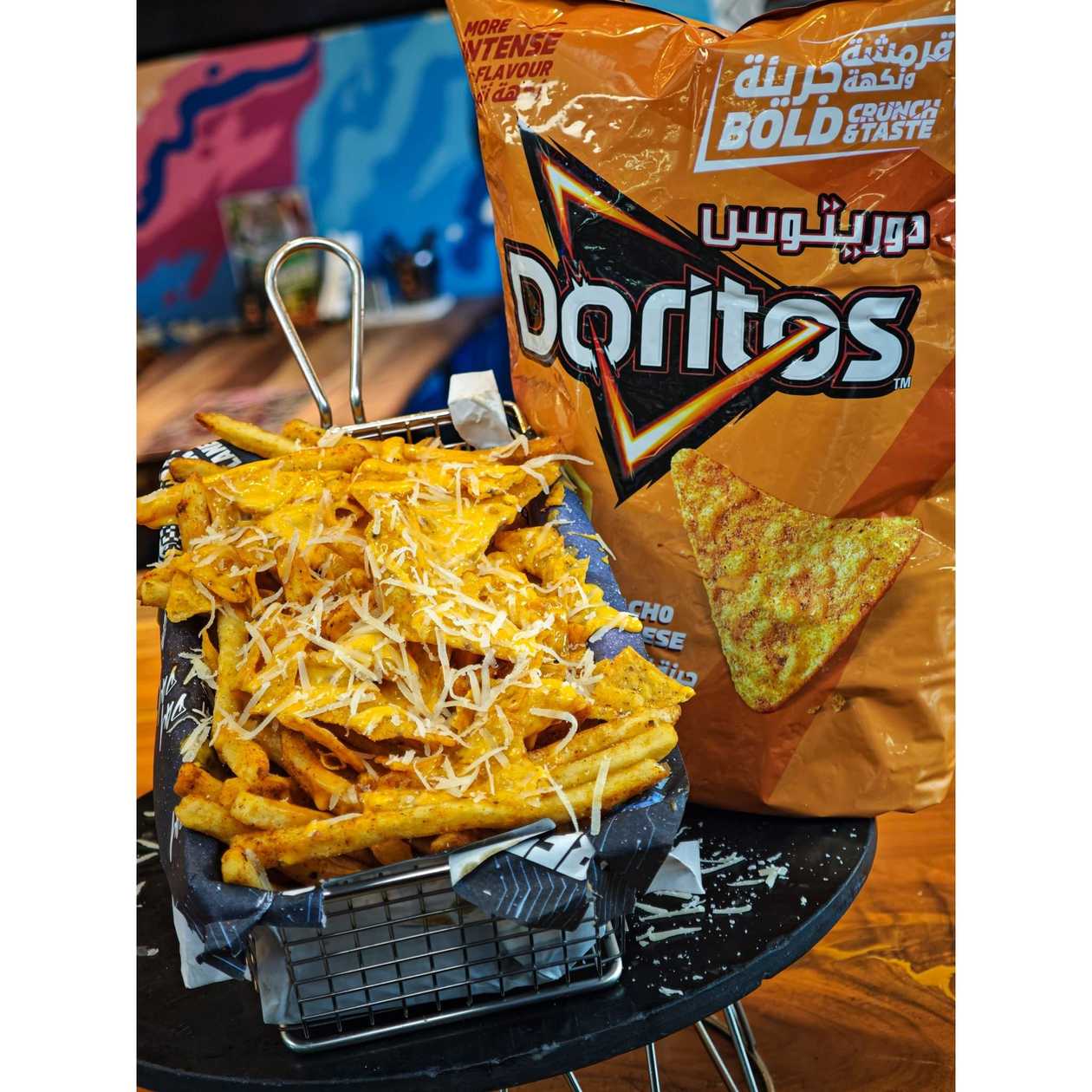 Cartofi prăjiți cu brânză și nachos DORITOS 400g