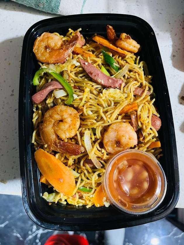 Seafood Noodles