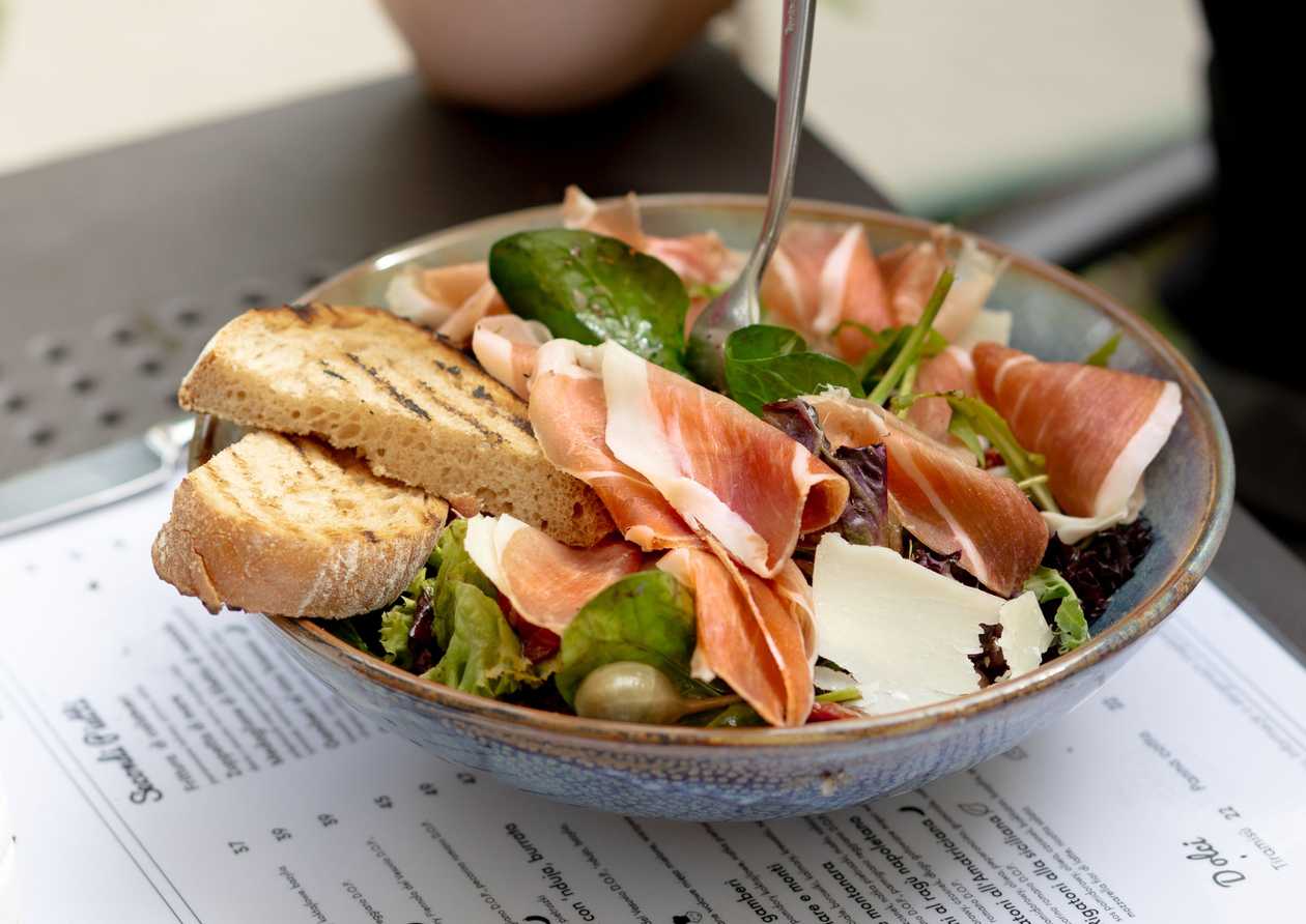 Con Prosciutto Crudo Di Parma