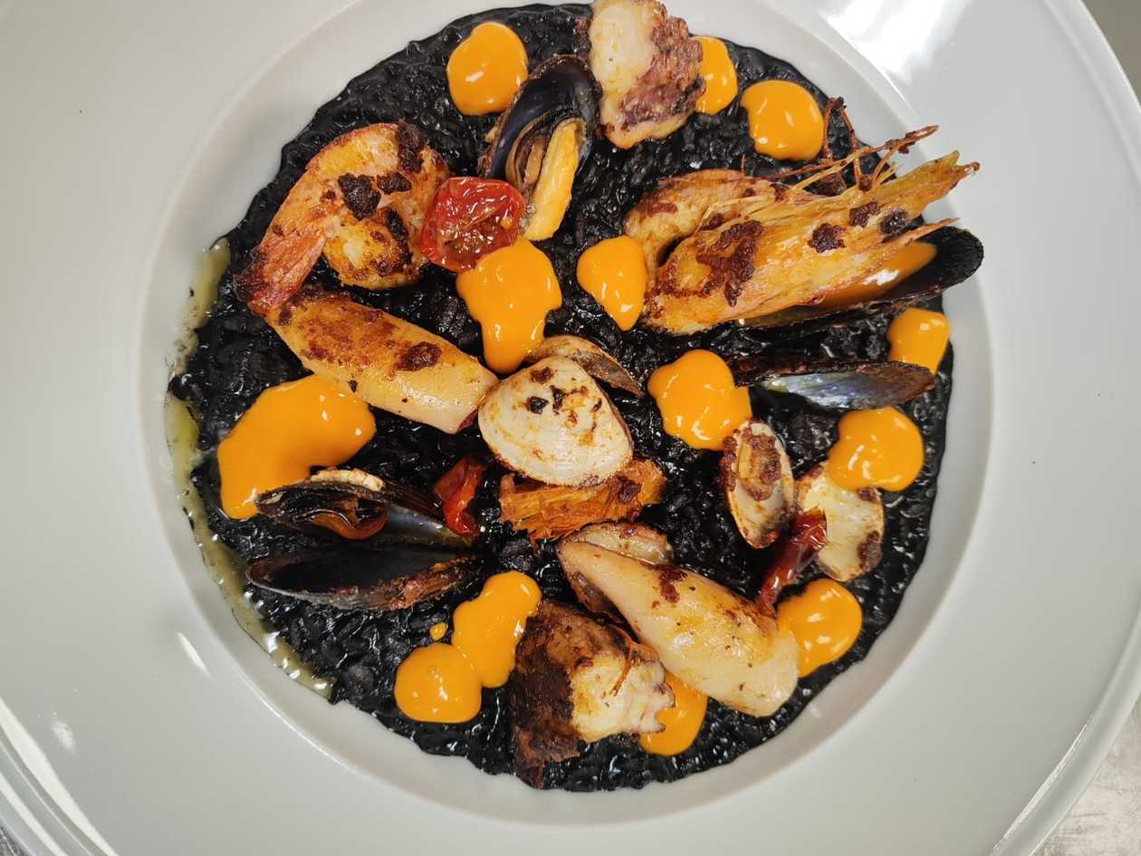 Risotto al nero di seppia