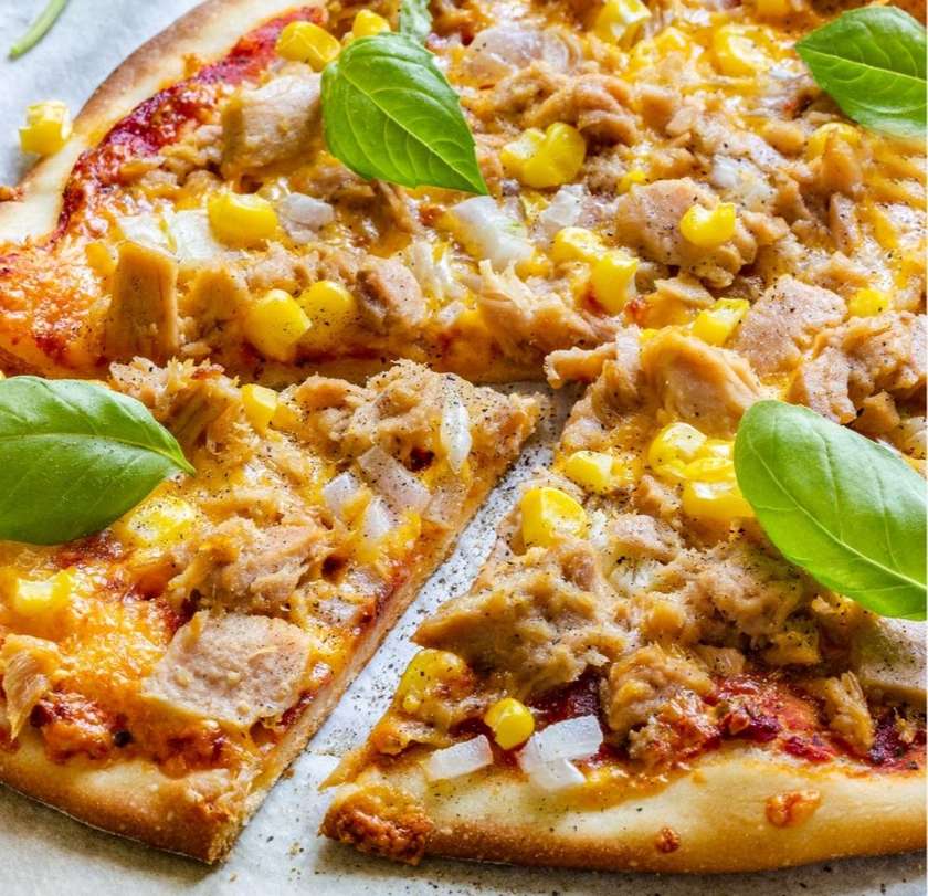 TUNA PIZZA (M)
