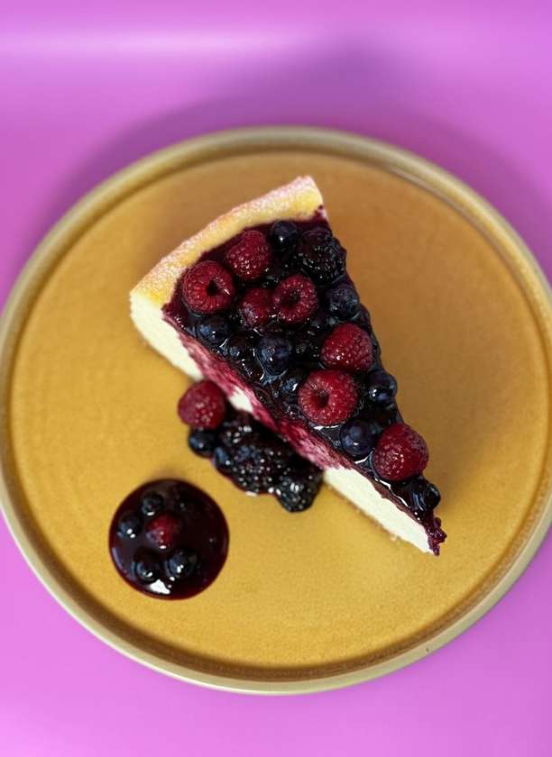 Red Fruits Cake Slice