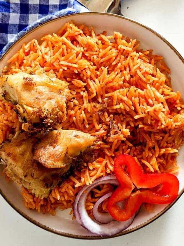 Jollof with 1 piece of Chicken