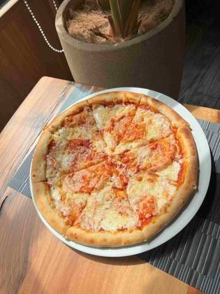 Margherita Pizza