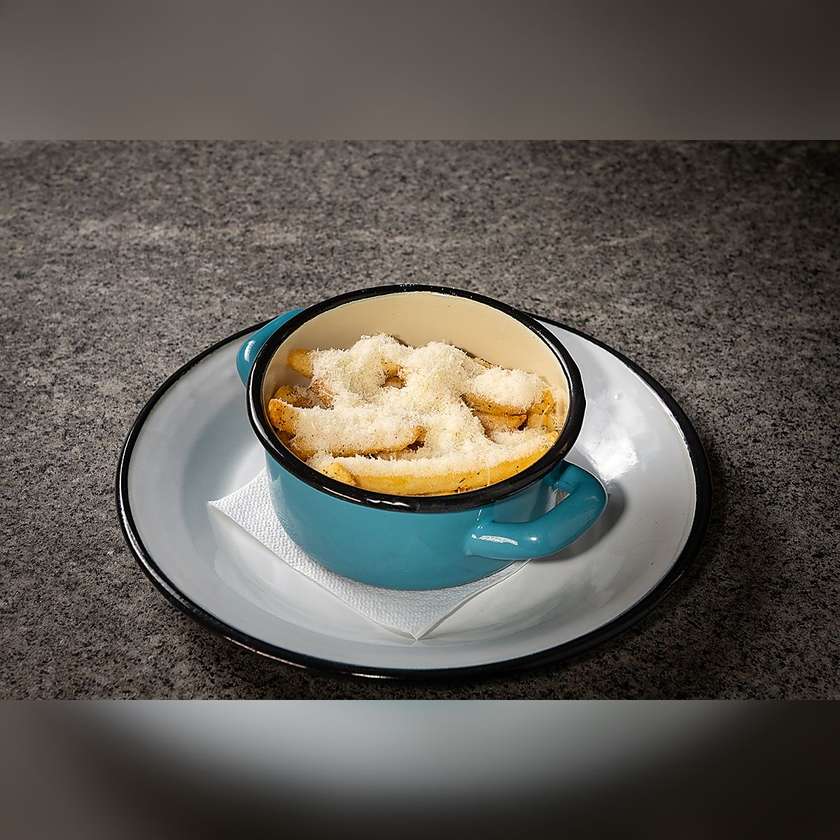 French Fries with Garlic and Parmesan