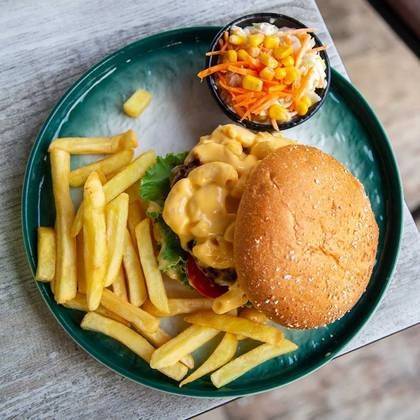 Mac Cheese Burger