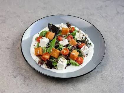 Салат із гарбузом,та сиром фета