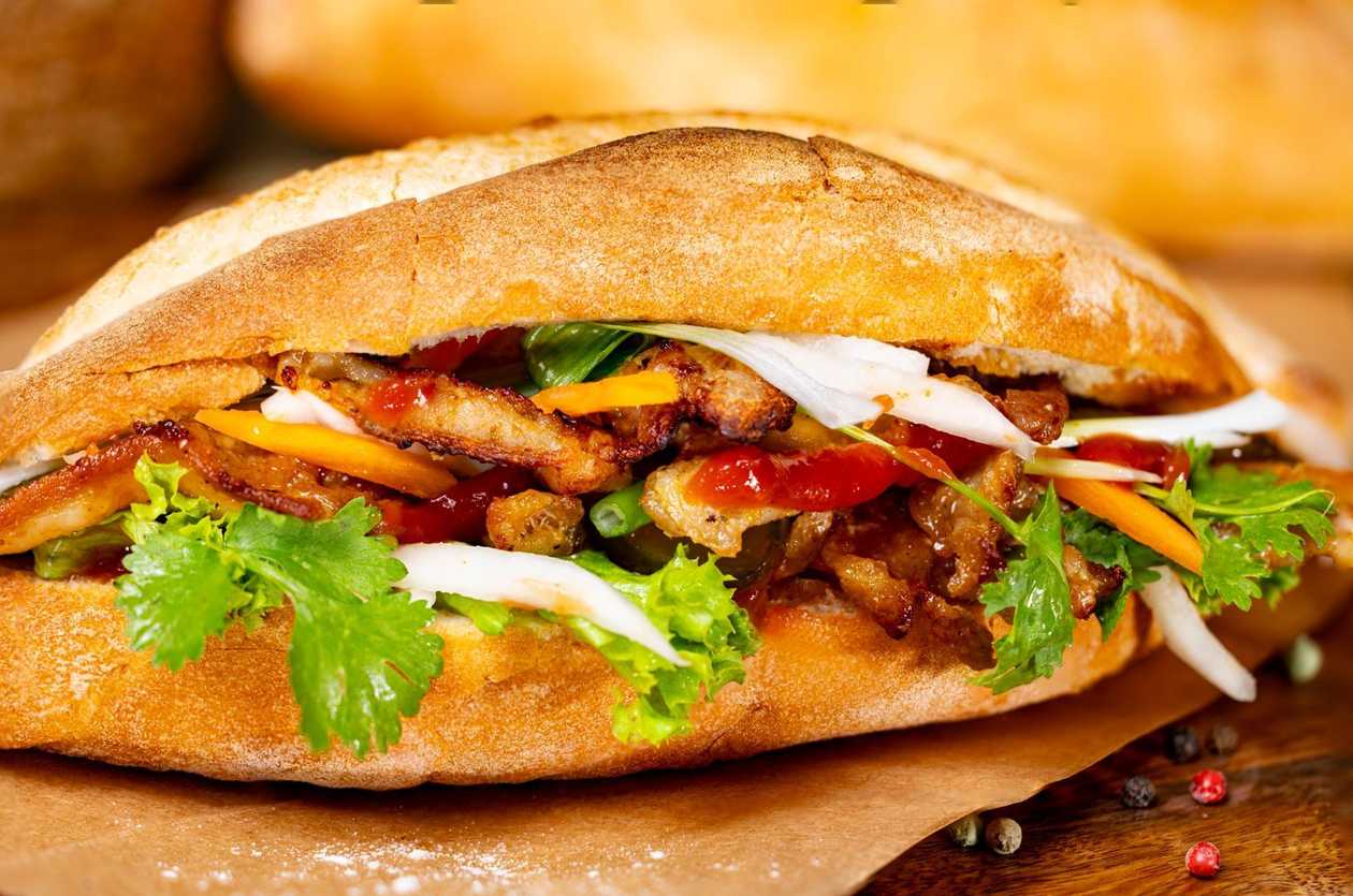 Bánh mì thịt nướng