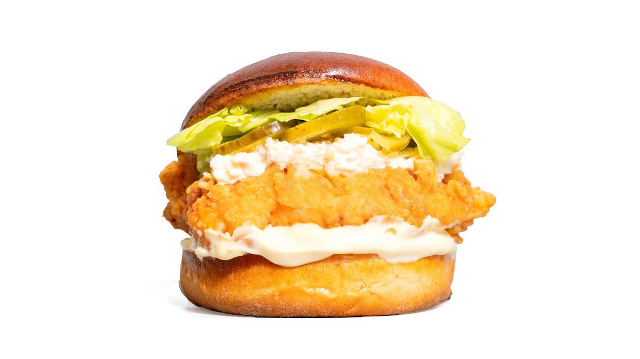 Louisiana coleslaw sandwich