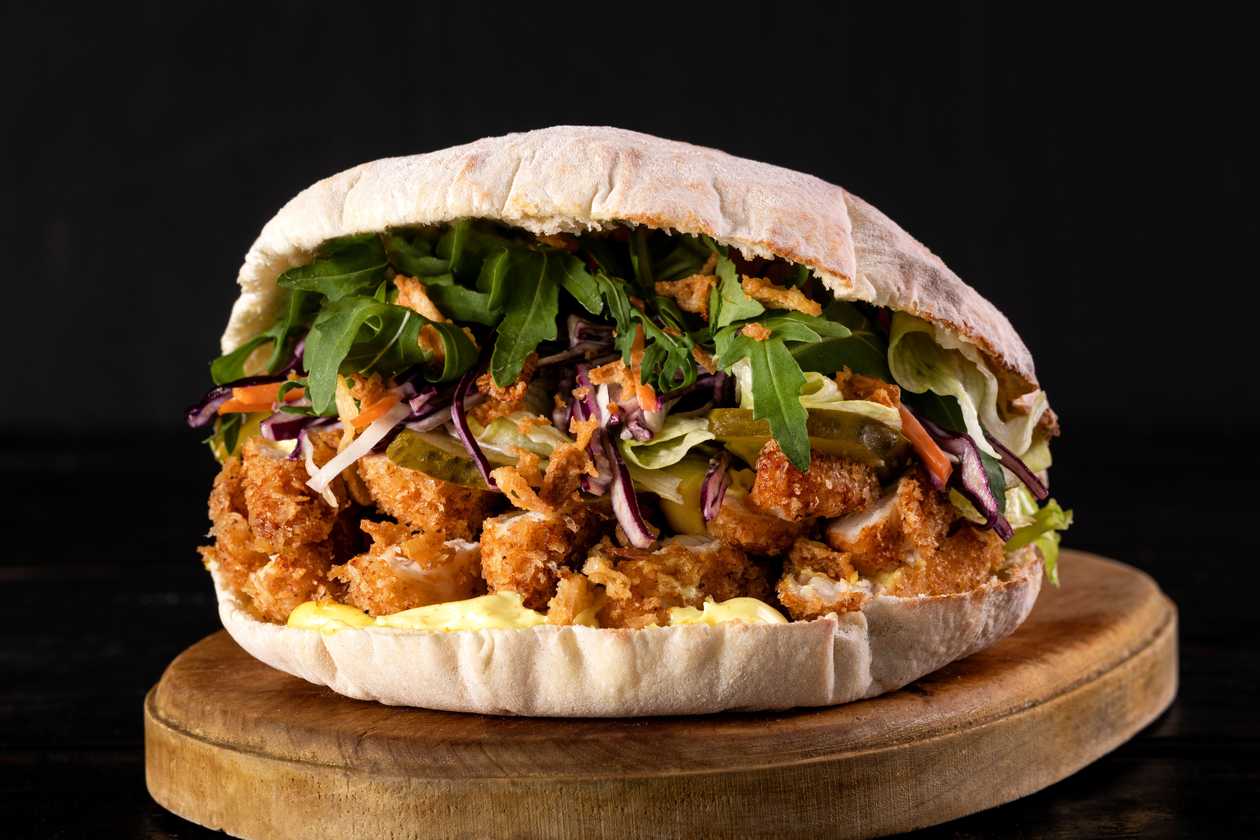Didelė aštrios vištienos Pita