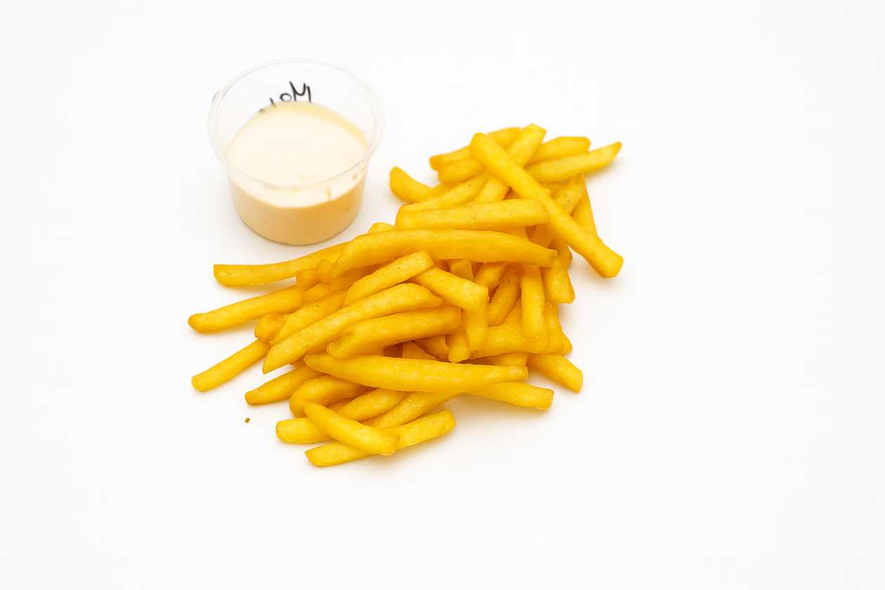 Hranolky s Heinz majonézou