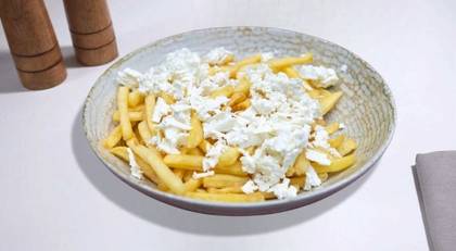 French Fries with Cheese 250 Gr.
