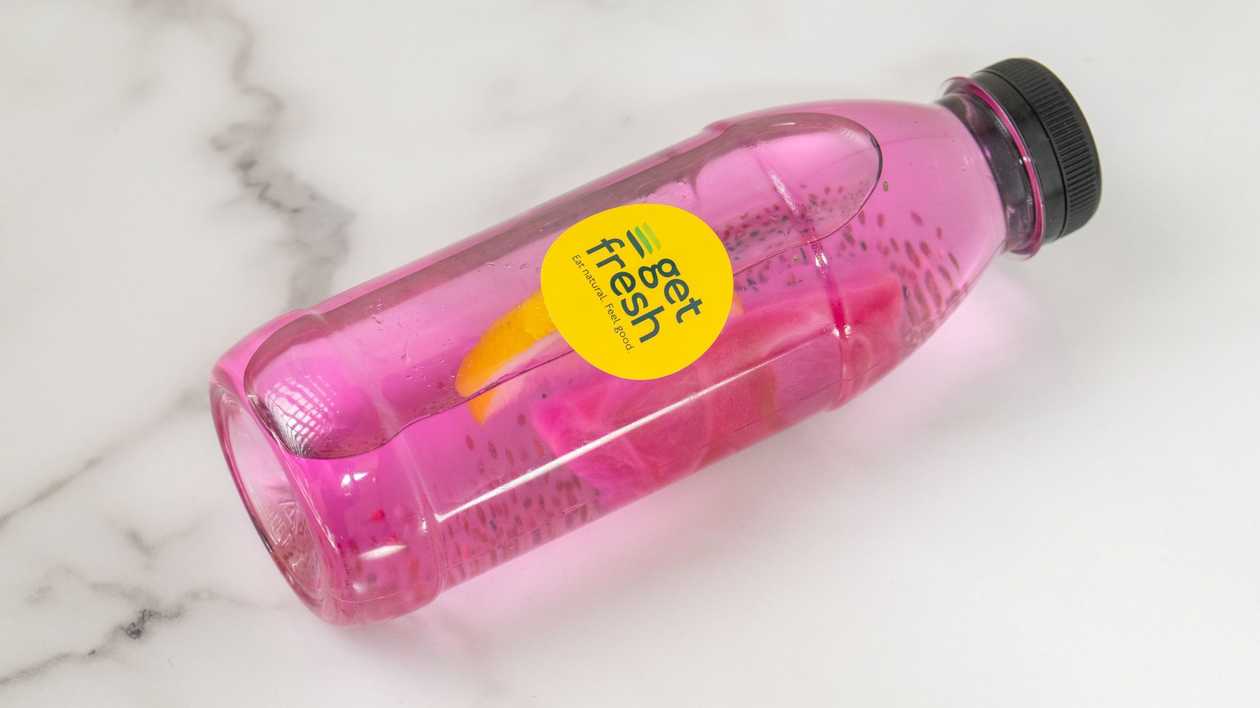 Вода с драгон фруктом и чиа