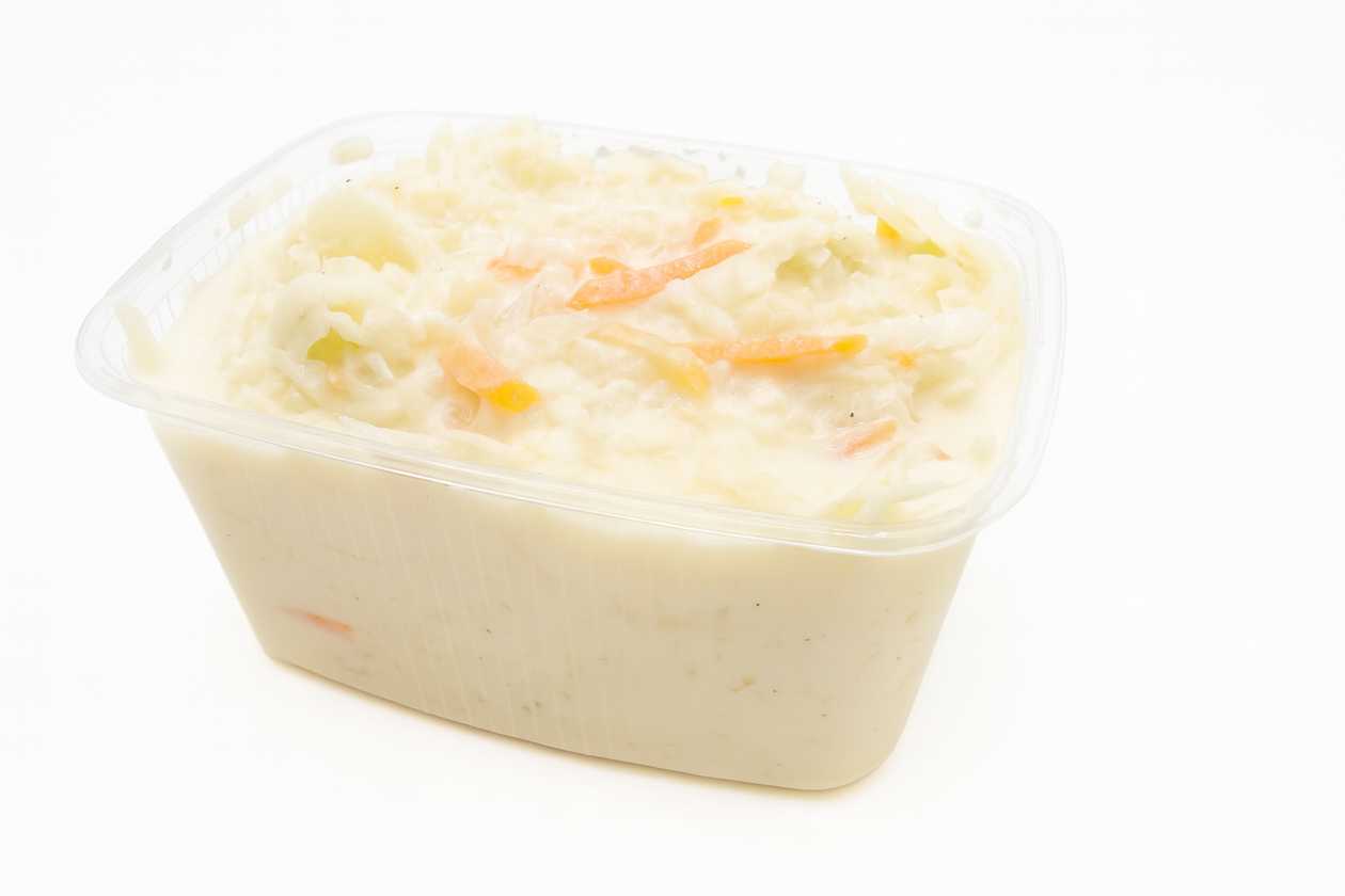 Tradiční coleslaw salát
