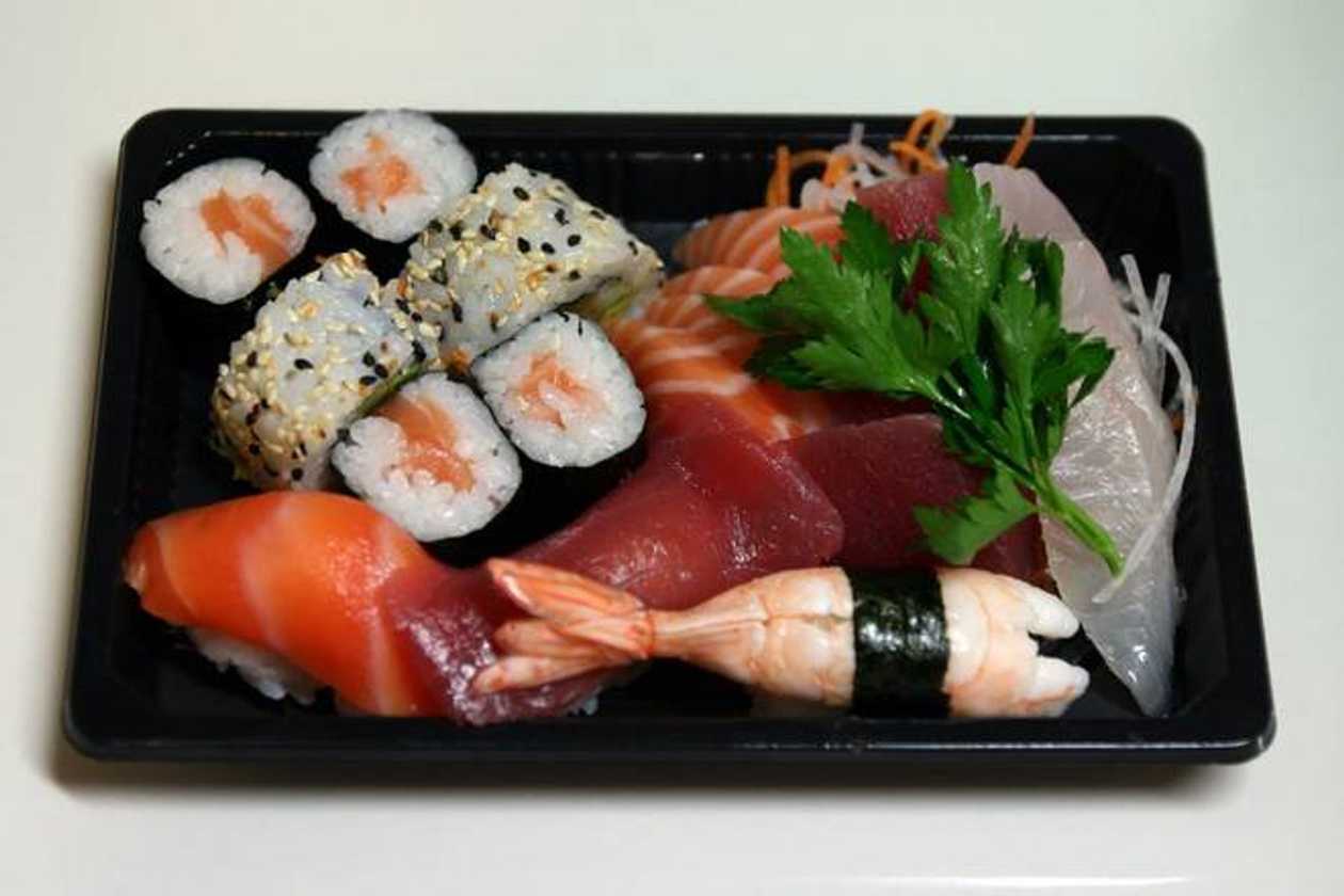 33 - Sushi and Sashimi