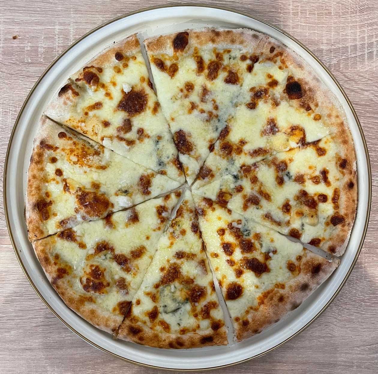 QUATTRO FORMAGGI