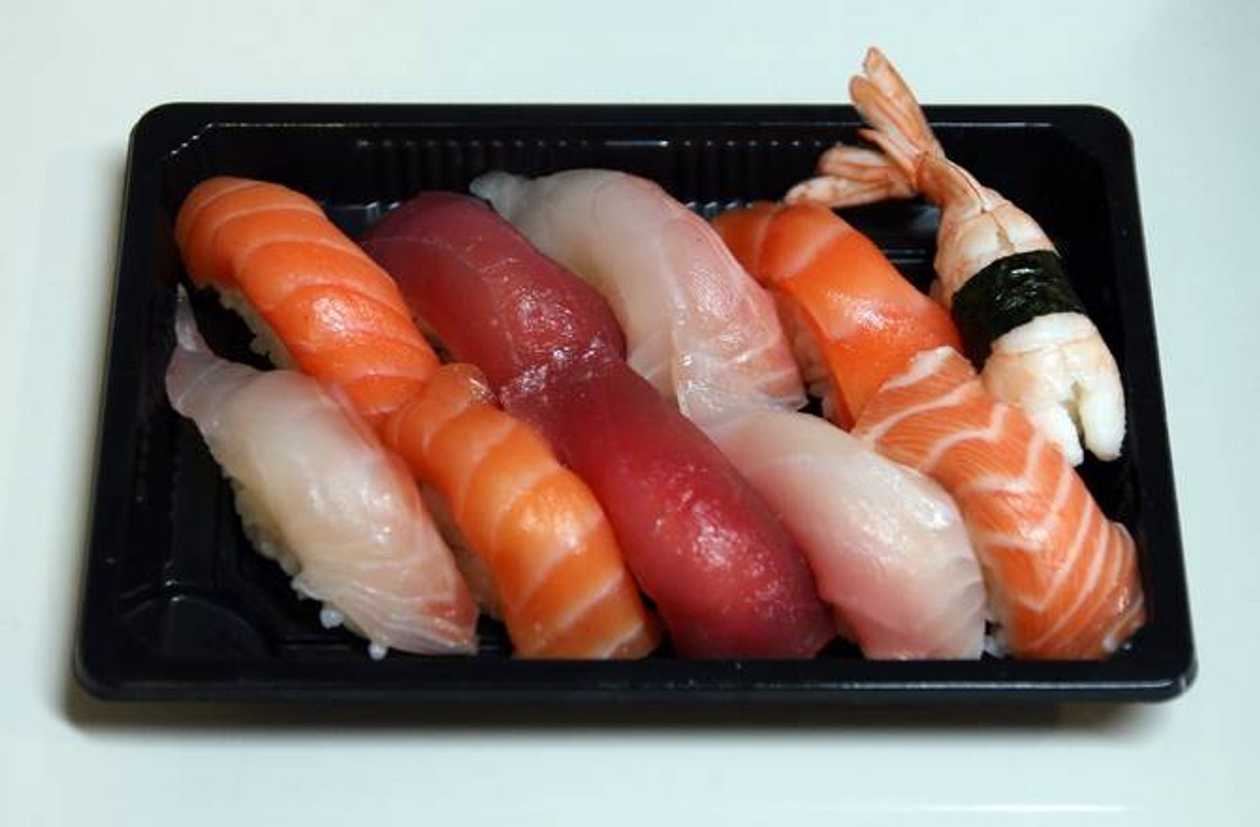 20 - Mixed Nigiri