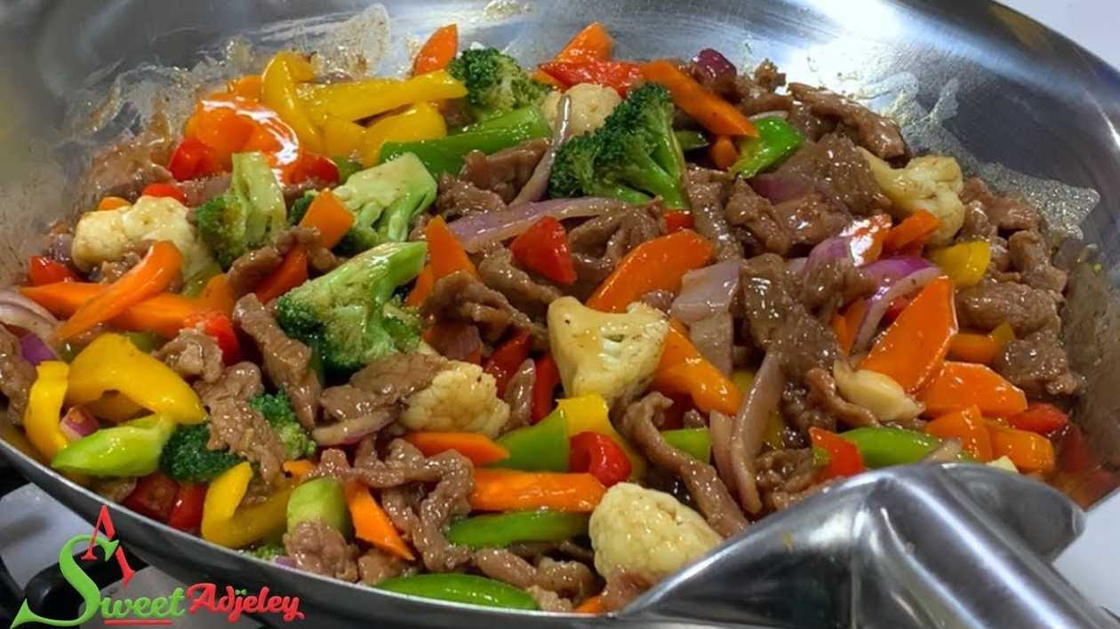 Beef in Vegetable Sauce