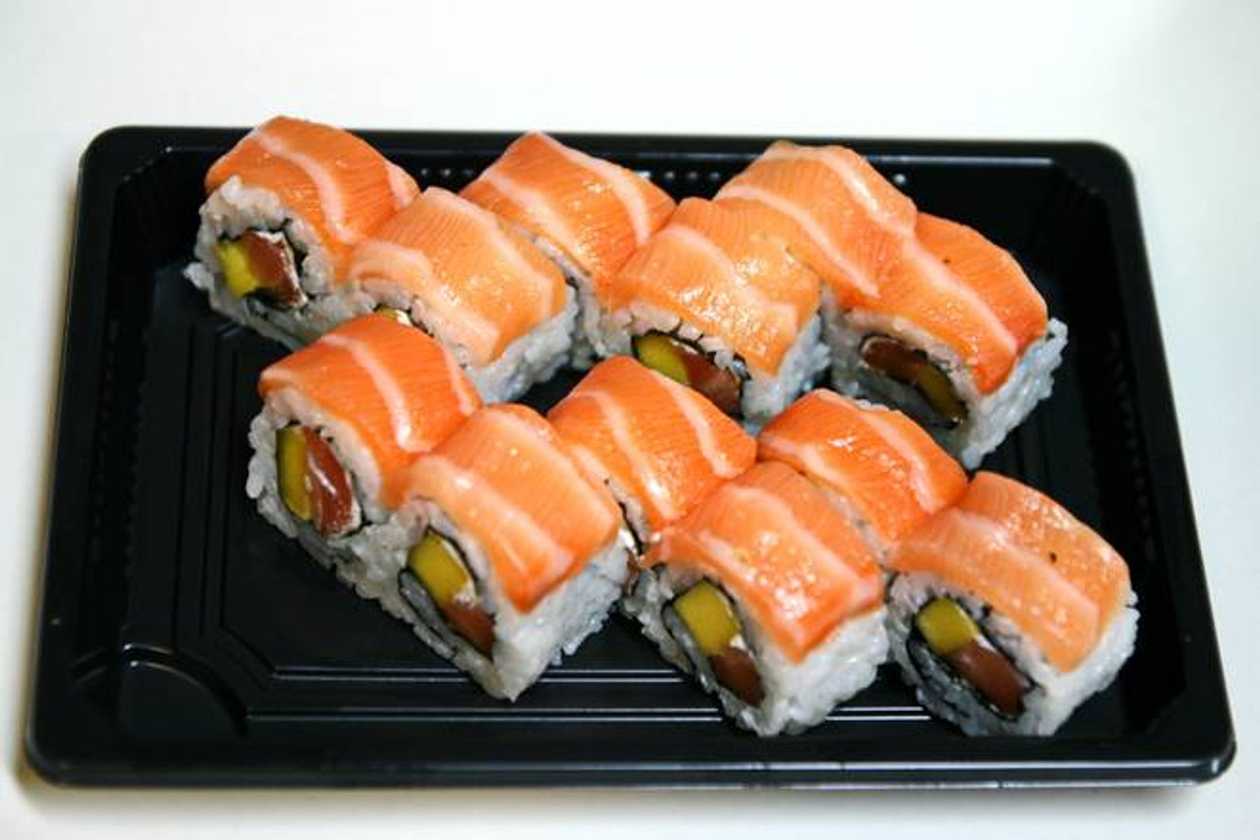 30 - Salmon Philadelphia Maki