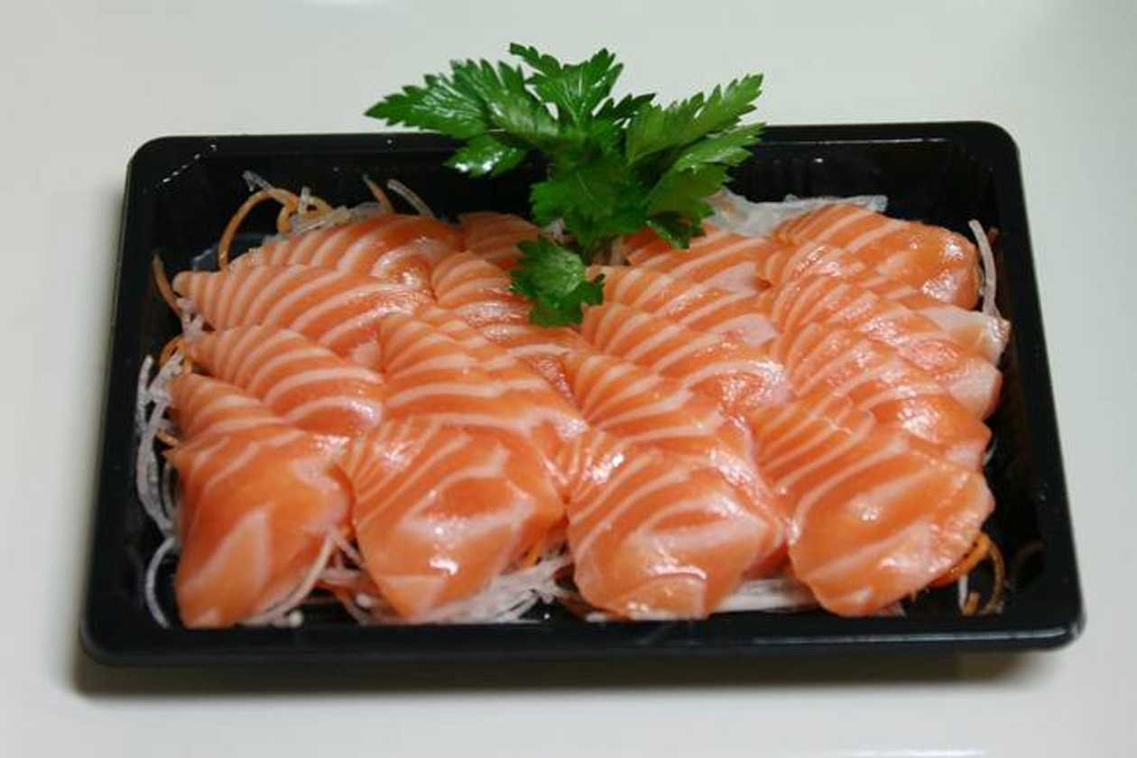 21 - Salmon Sashimi
