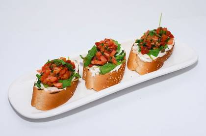 Bruschetta with Sun-Dried Tomatoes