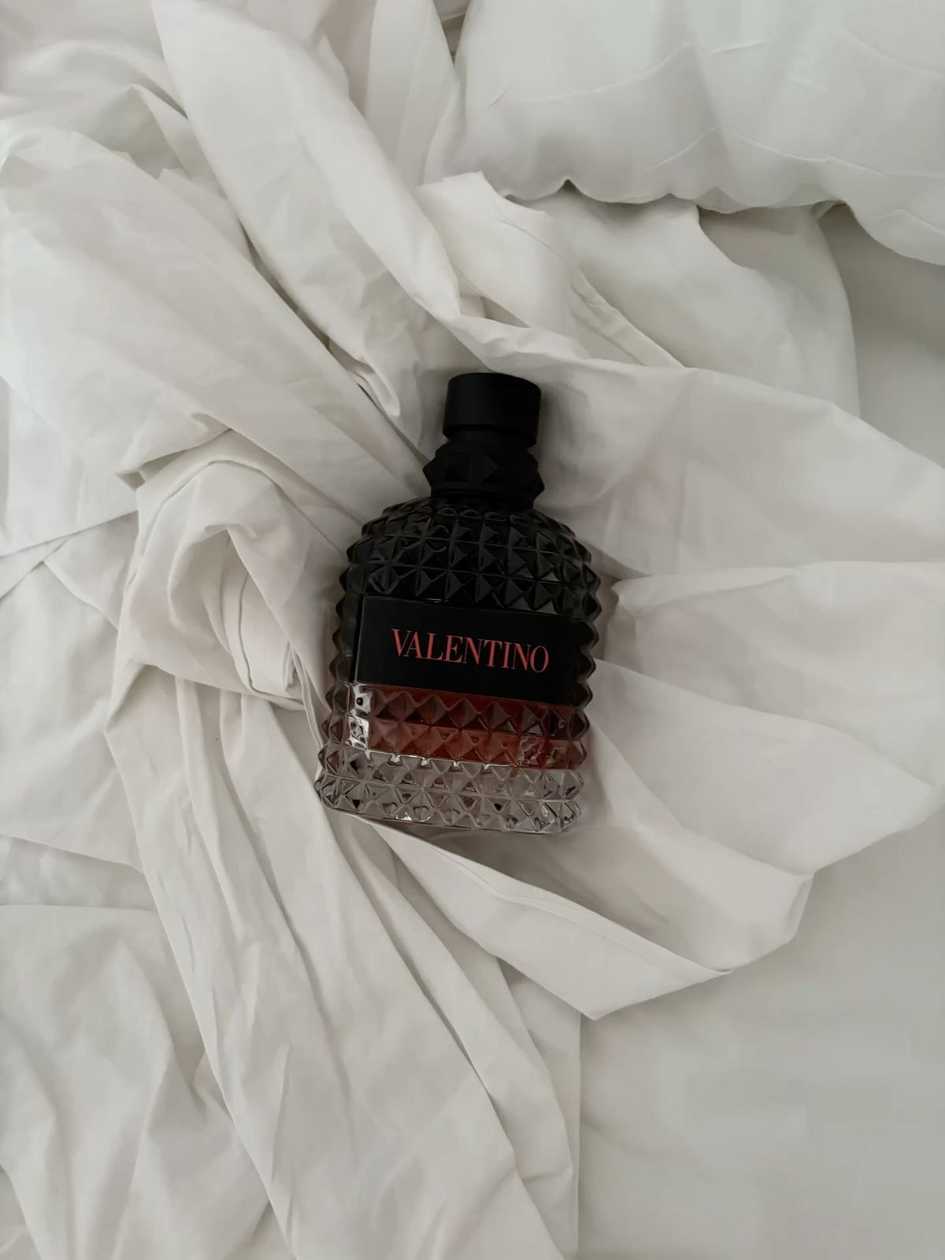 VALENTİNO
