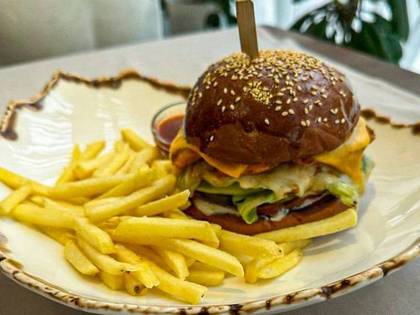 Chicken Fillet Burger with Ham and Two Cheeses