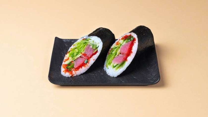 Tuna burrito roll