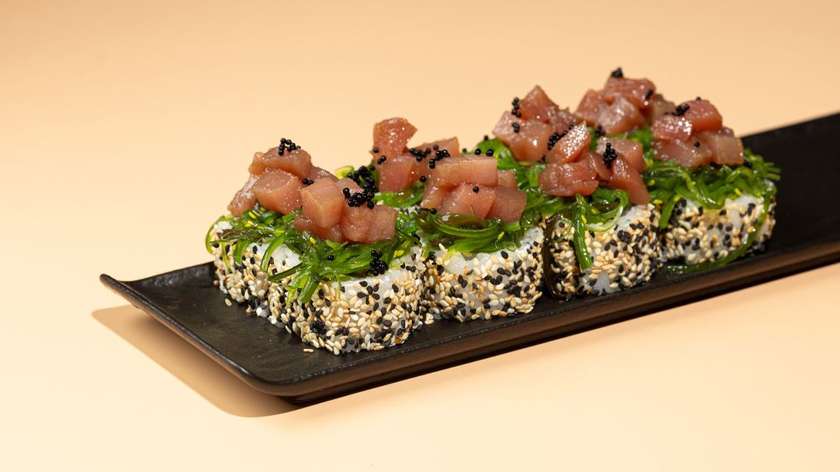Tuna wakame