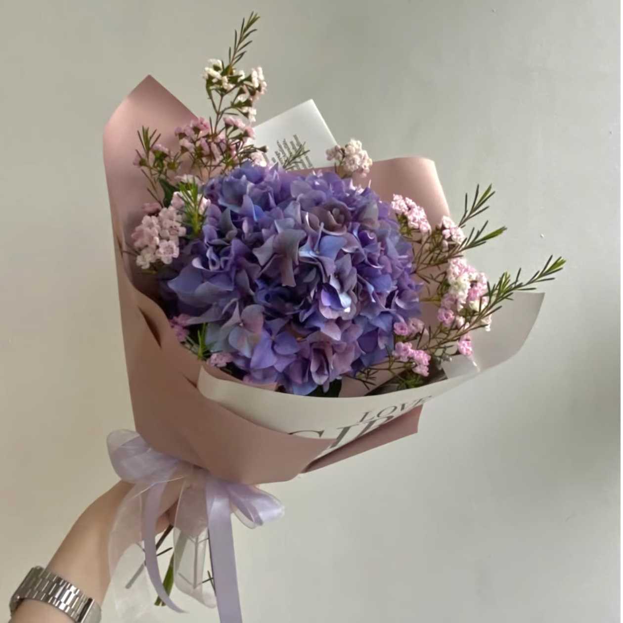 Violet hydrangea 1 piece.