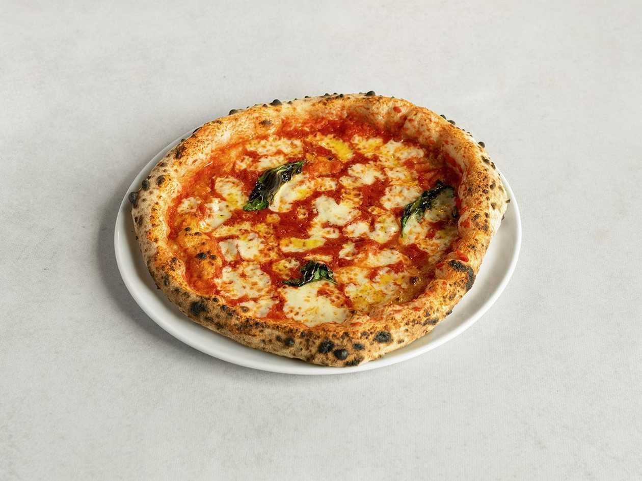 Margherita pizza