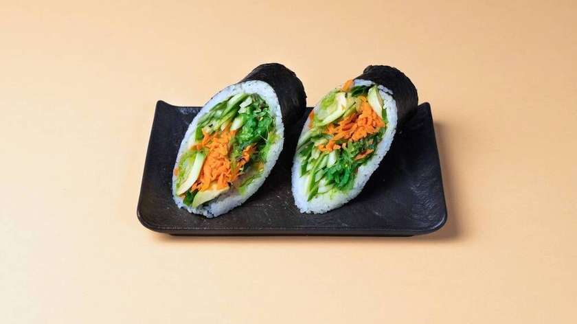 Veggie burrito roll