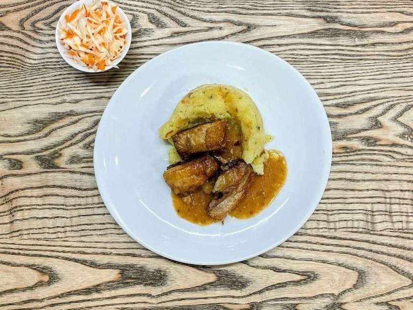 Grilovaný vepřový BBQ bok