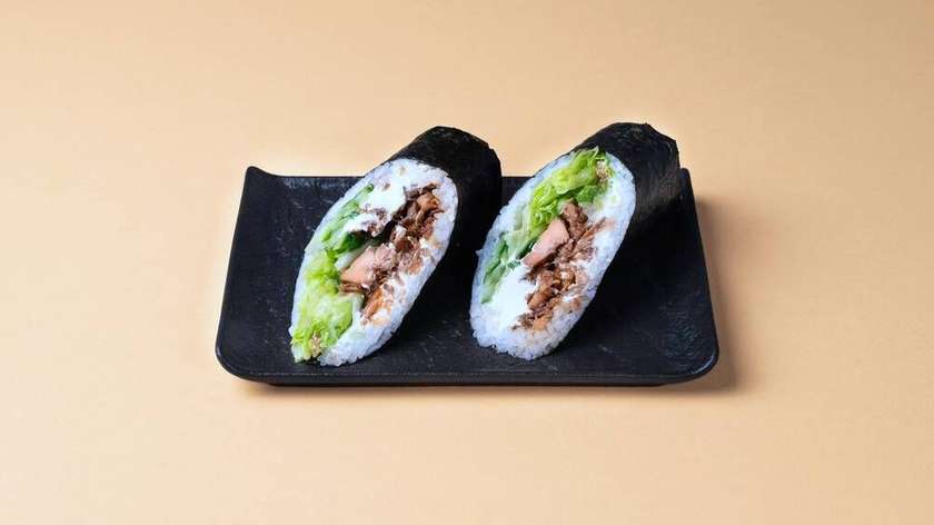 Salmon burrito roll