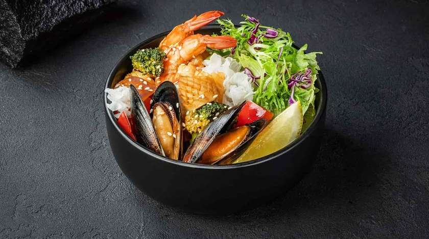 Боул з морепродуктами XL