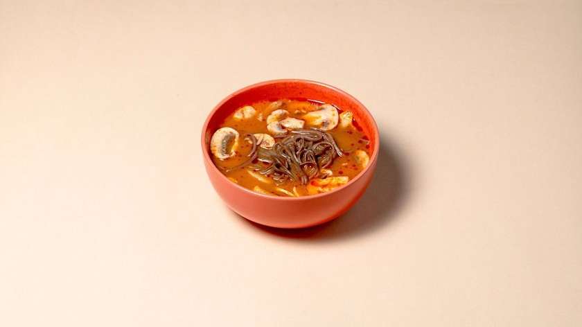 Tom Yum with mushrooms and Soba noodles