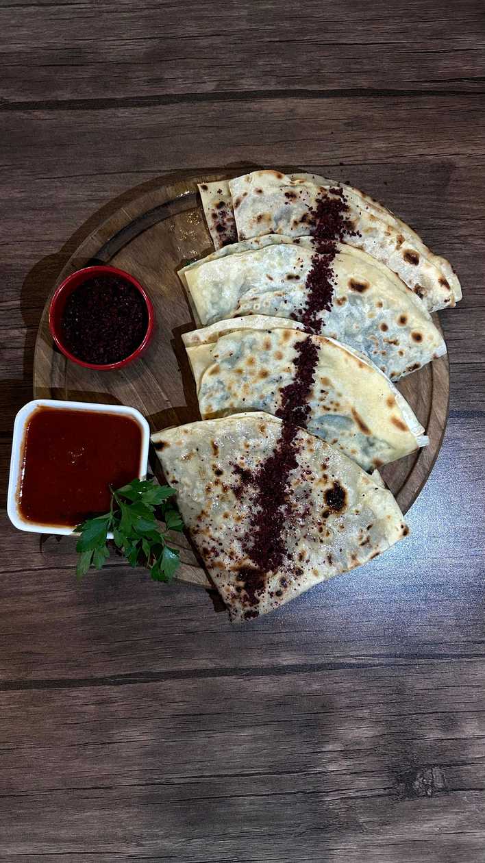 Qutab göy