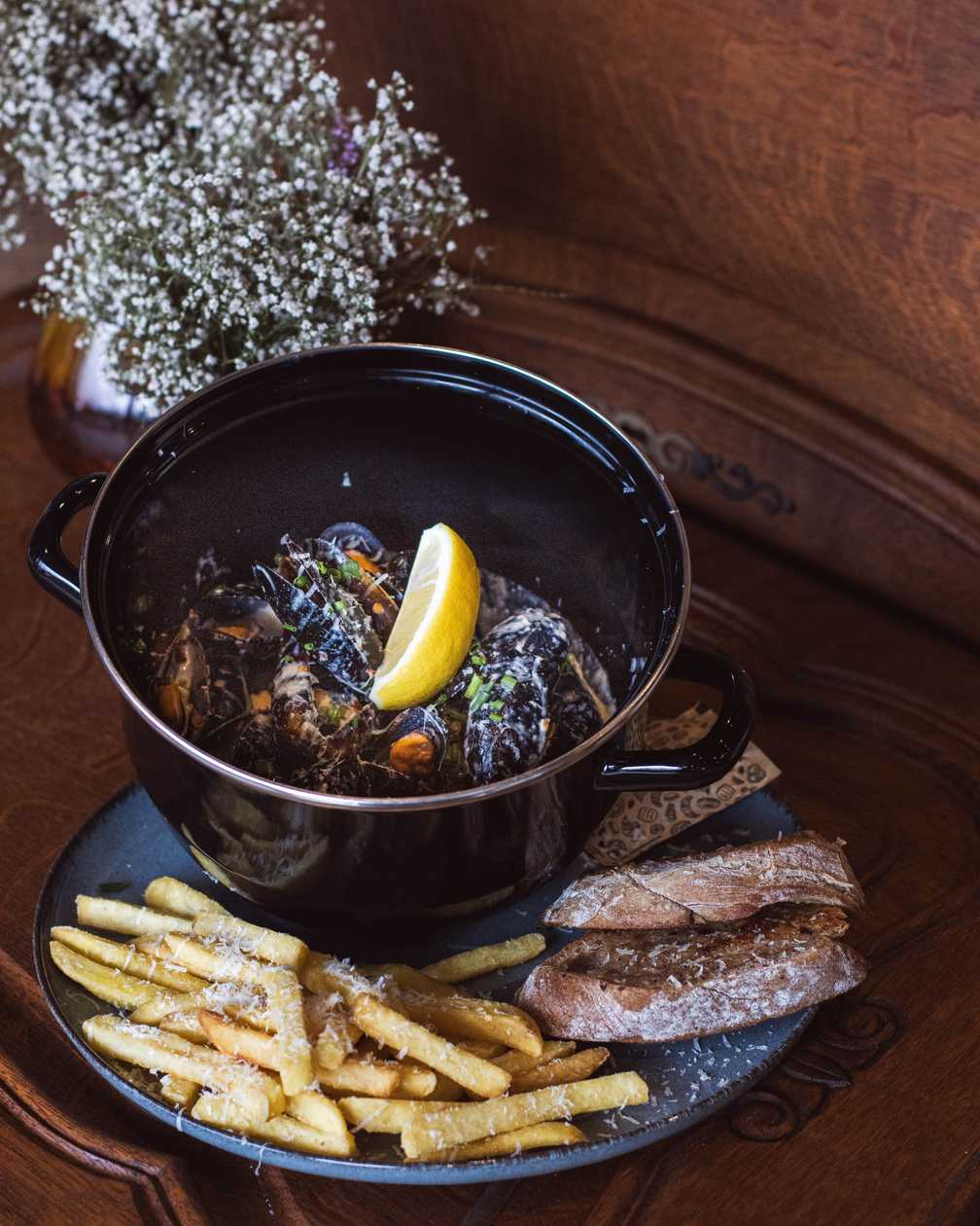 Mussels with Nduja cream sauce