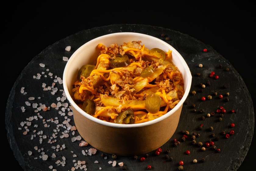 Cartofi & Jalapenos & Cheddar & Ceapă