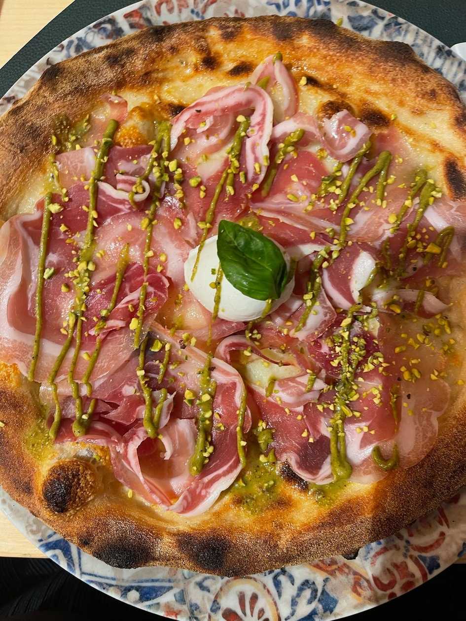 Pizza Pistacchio e Burrata (29) - 2x1