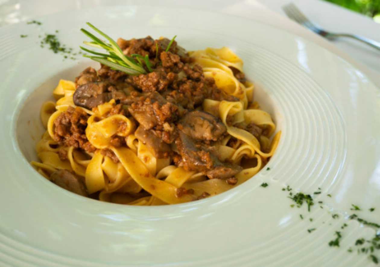 Al Ragout Pasta