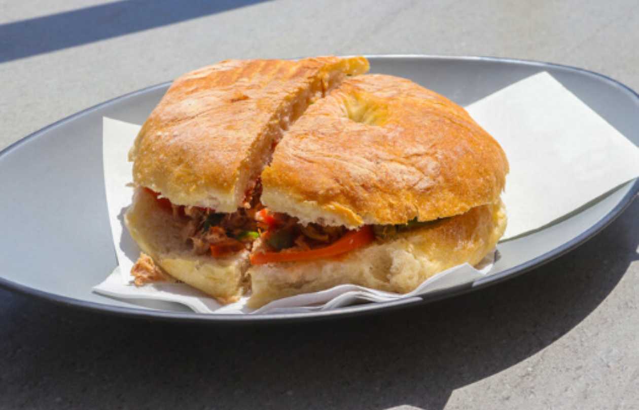 Traditional Tuna Ftira