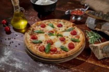 Pizza Caprese Ø 30cm