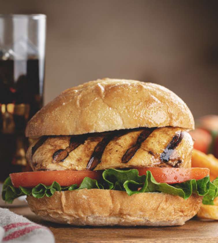 Meniu Sandwich Piept de Pui