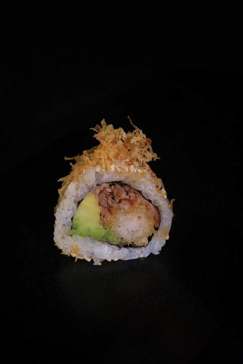 Grilled Tuna Roll 8 pcs (Al. 1,2,3,4,6,10,11,14)