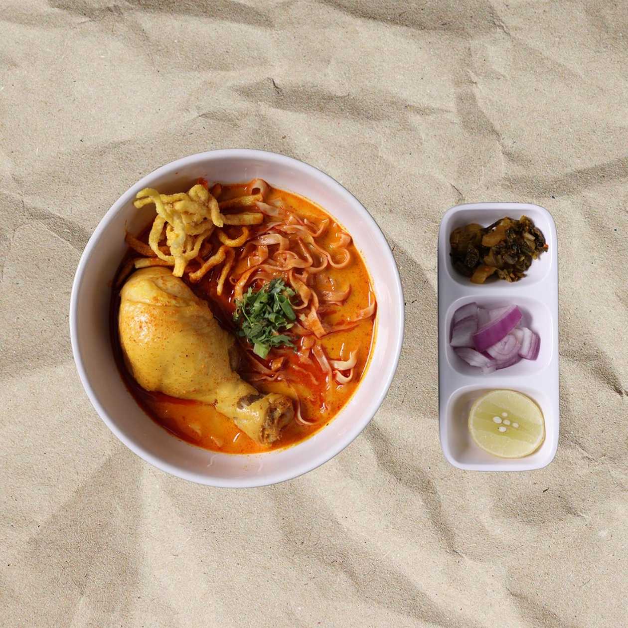 6. Khoa Soi (Chicken)