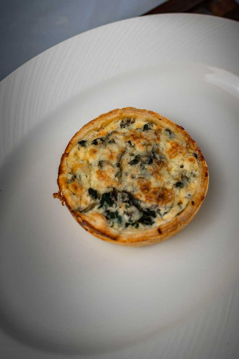 Spinach & cheese quiche