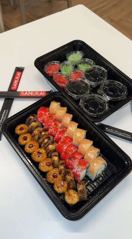 Holiday Set 34 pieces