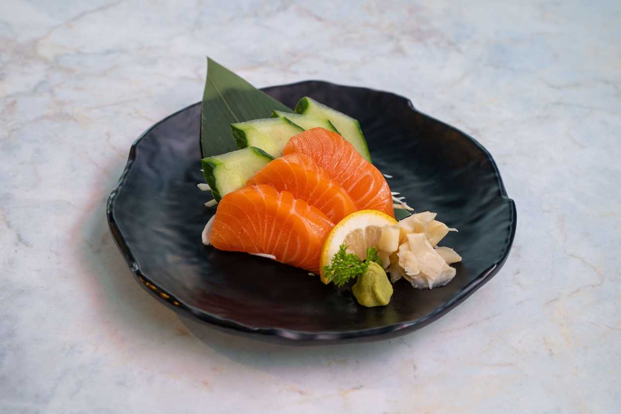 Salmon (Sashimi)